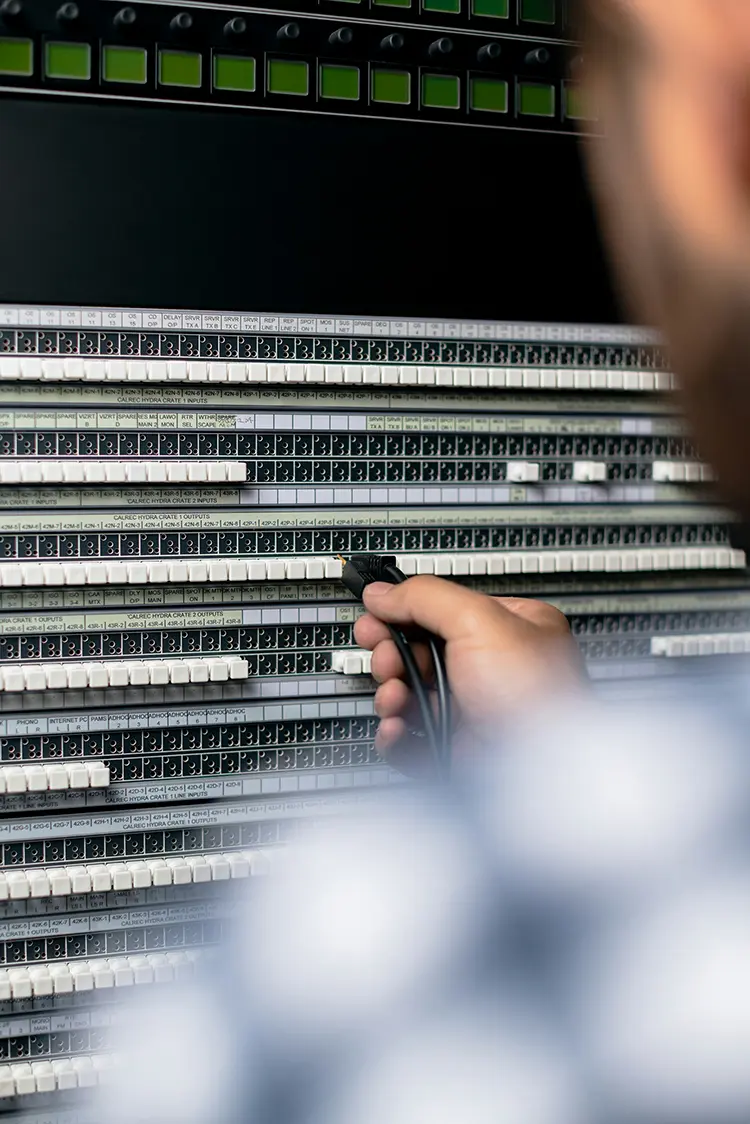 KGS Data Centre Decommissioning Service in Singapore Hero