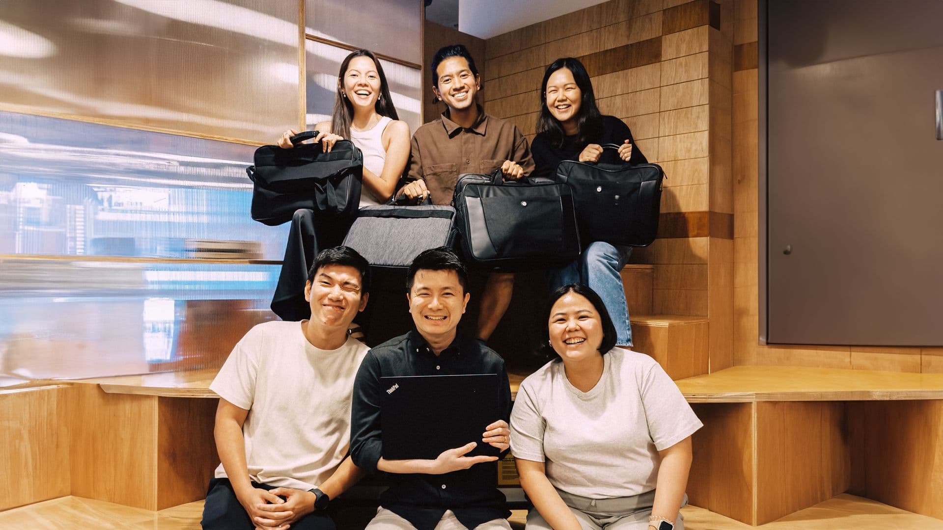 Swiftly Donates Refurbished Laptops to Colours Foundation in Support of Shalom House Children’s Home